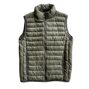 Uniqlo | Ultra Light Down Packable Puffy Vest | Olive Green | Size Small